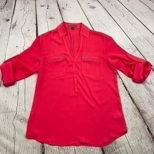 UEC Express collared Henley blouse  pink xs